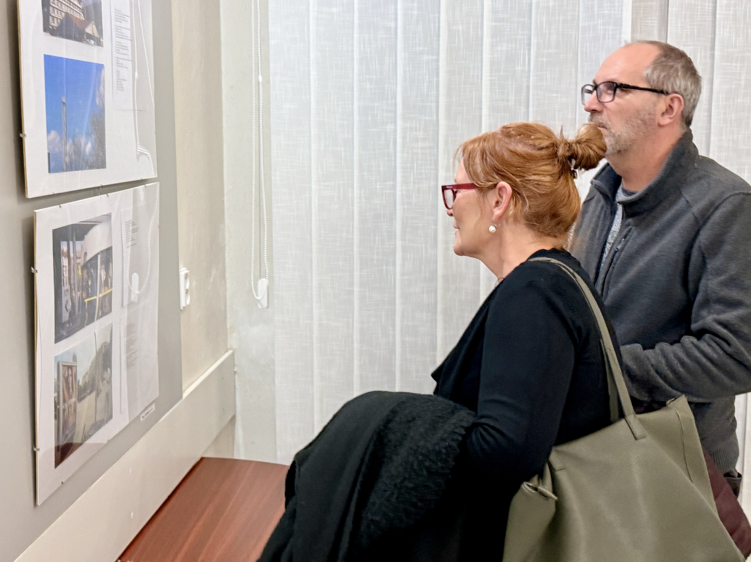 Autorská výstava - Ján Čižmár a synovia " ZO DNA HORIACEJ RIEKY"