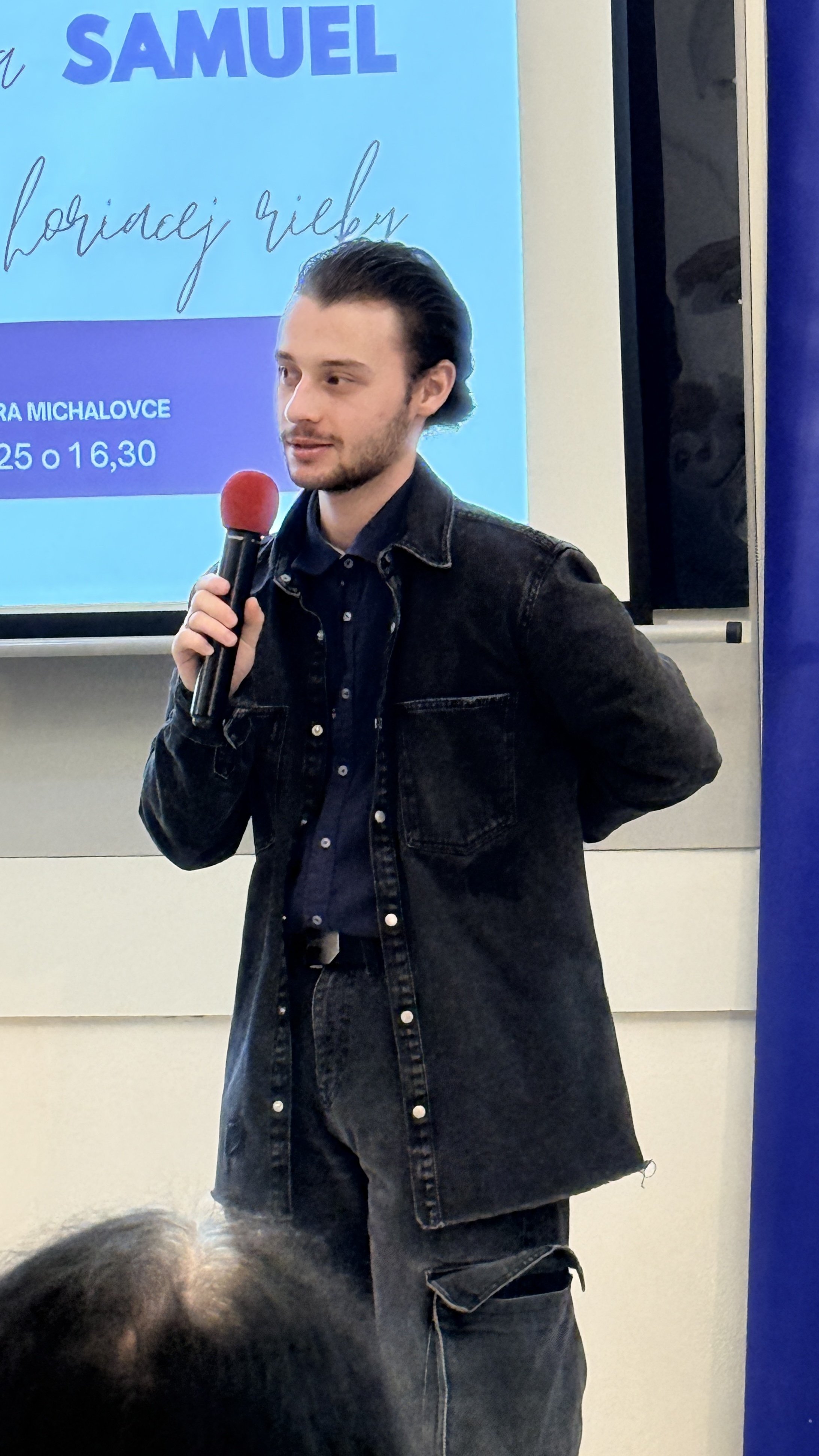 Autorská výstava - Ján Čižmár a synovia " ZO DNA HORIACEJ RIEKY"