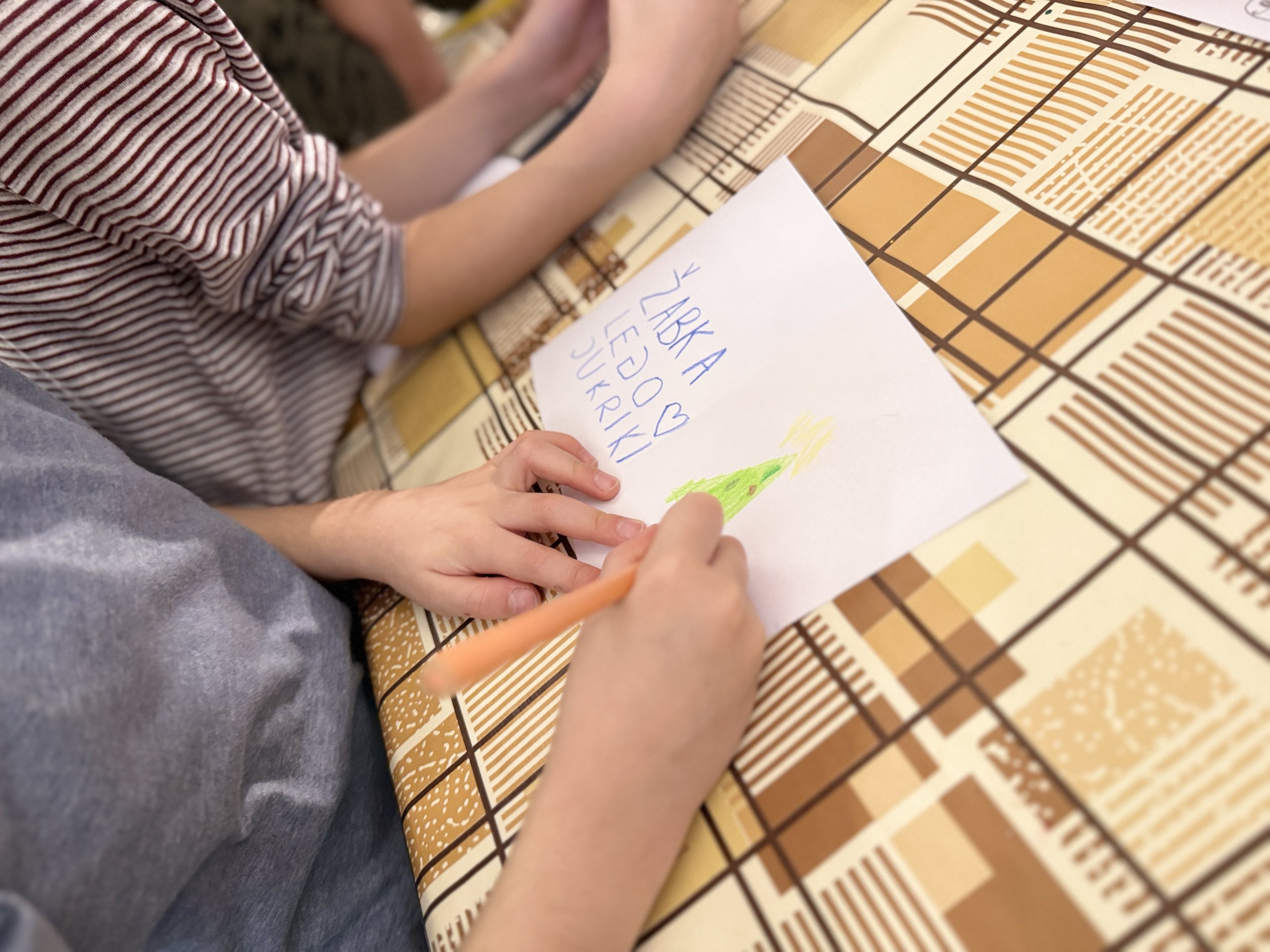 KEĎ UMENIE ZBLIŽUJE – tvorivé viacgeneračné stretnutia 2025