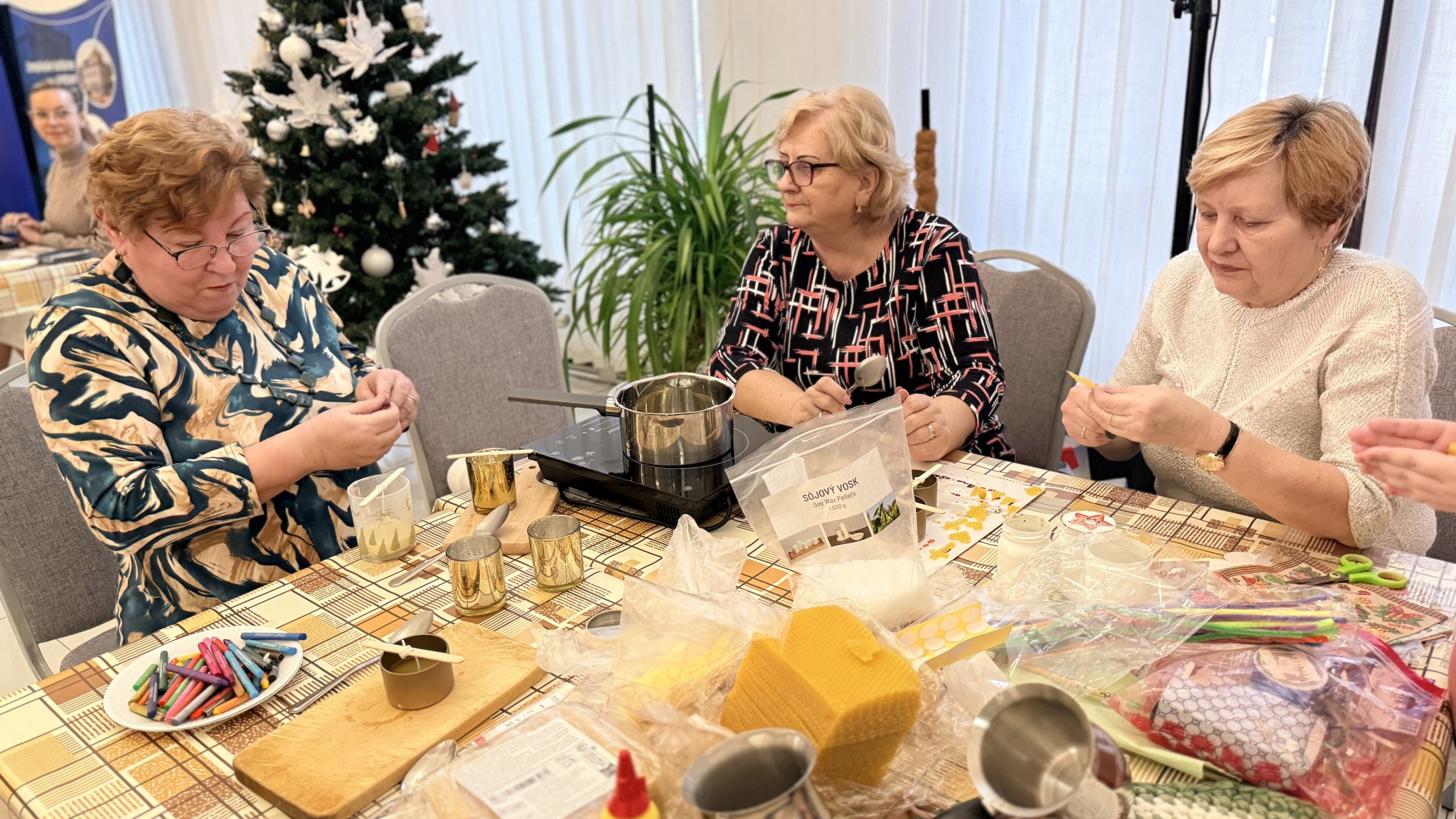 KEĎ UMENIE ZBLIŽUJE – tvorivé viacgeneračné stretnutia 2025