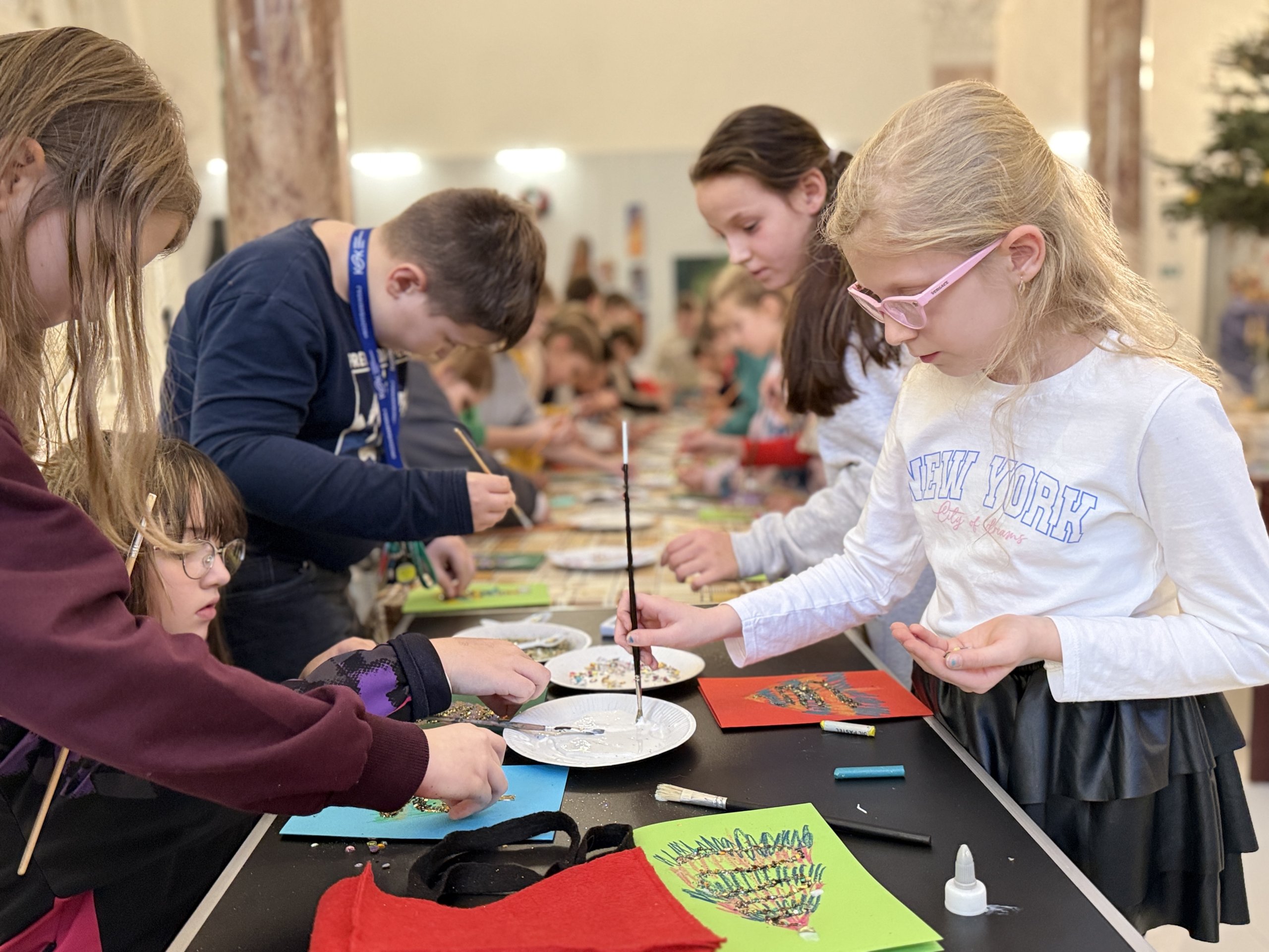 KEĎ UMENIE ZBLIŽUJE – tvorivé viacgeneračné stretnutia 2025