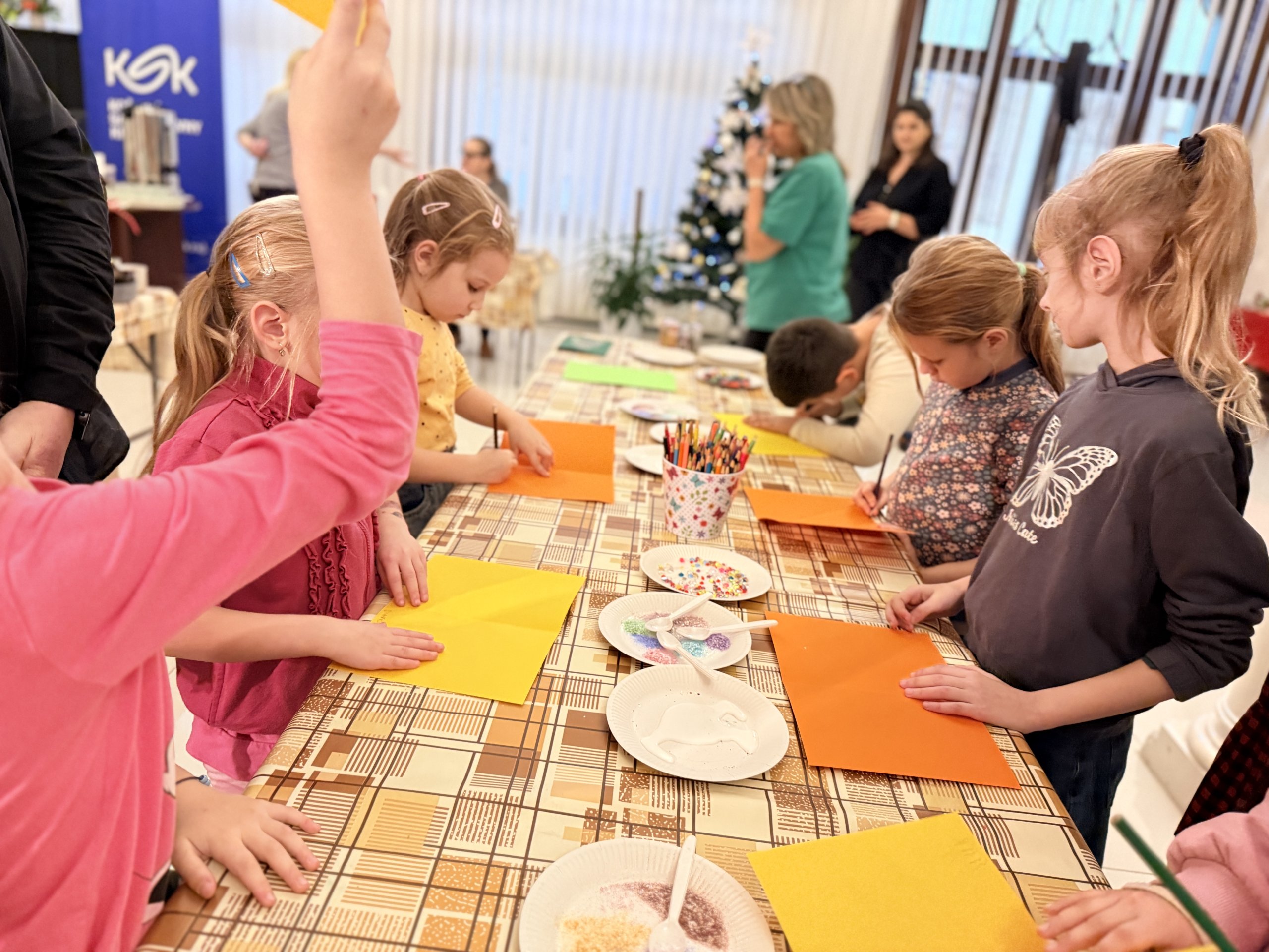 KEĎ UMENIE ZBLIŽUJE – tvorivé viacgeneračné stretnutia 2025