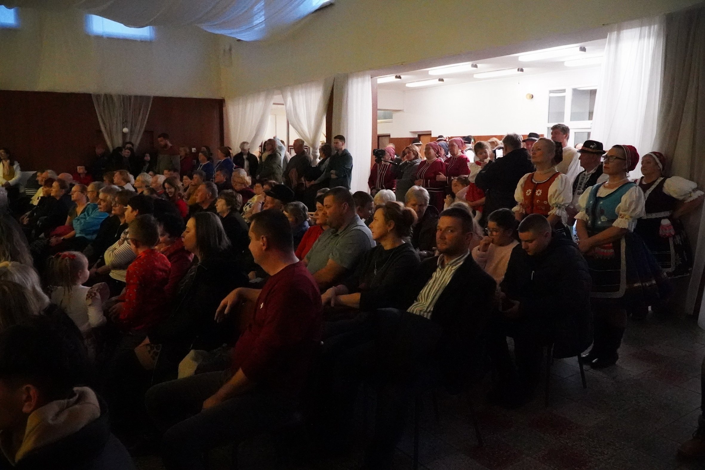 SVETLO TRADÍCIÍ  festival kolied a zvykov