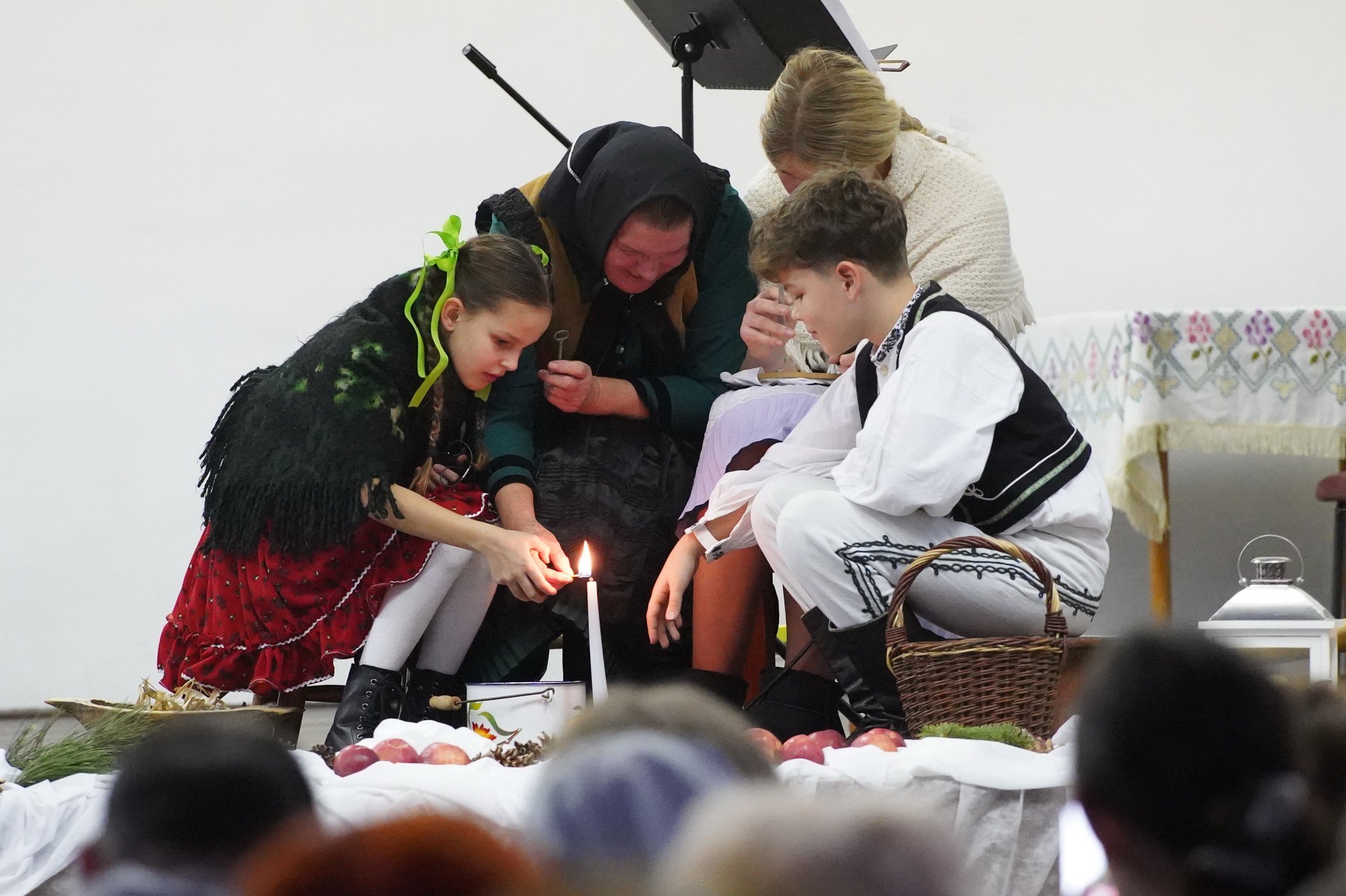 SVETLO TRADÍCIÍ  festival kolied a zvykov