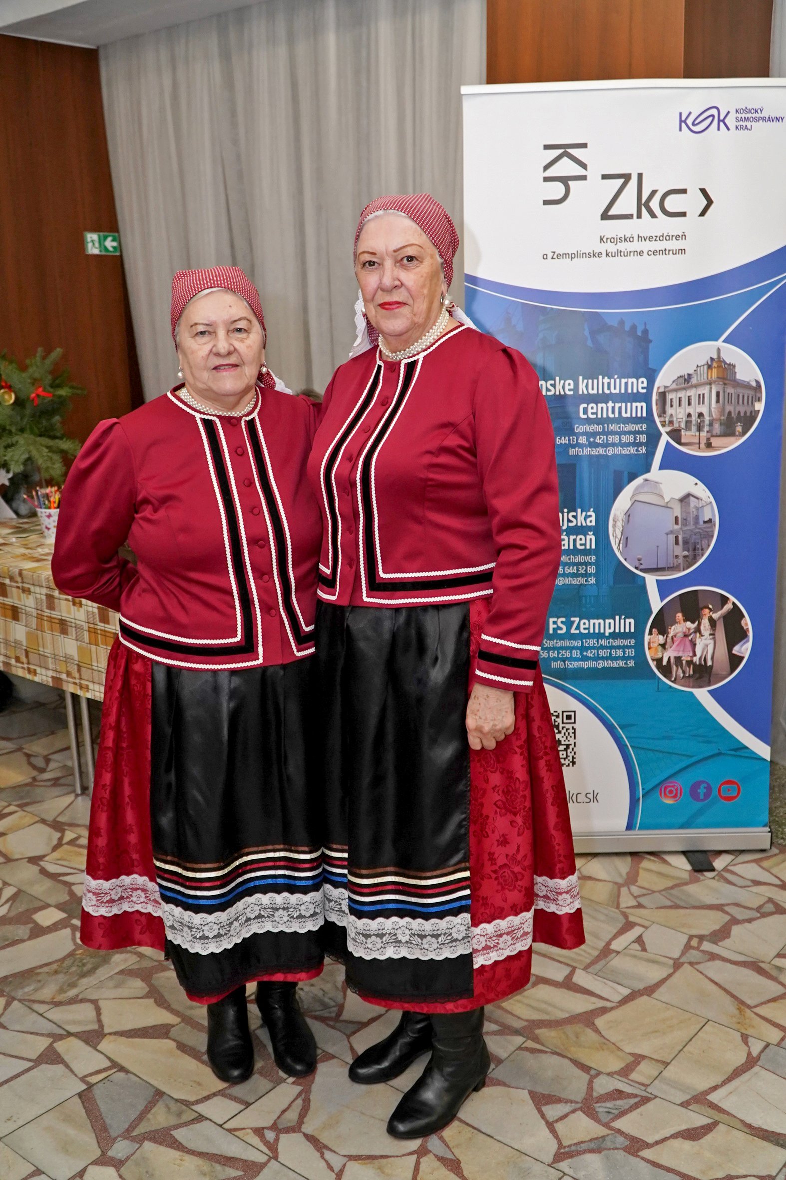 SVETLO TRADÍCIÍ  festival kolied a zvykov