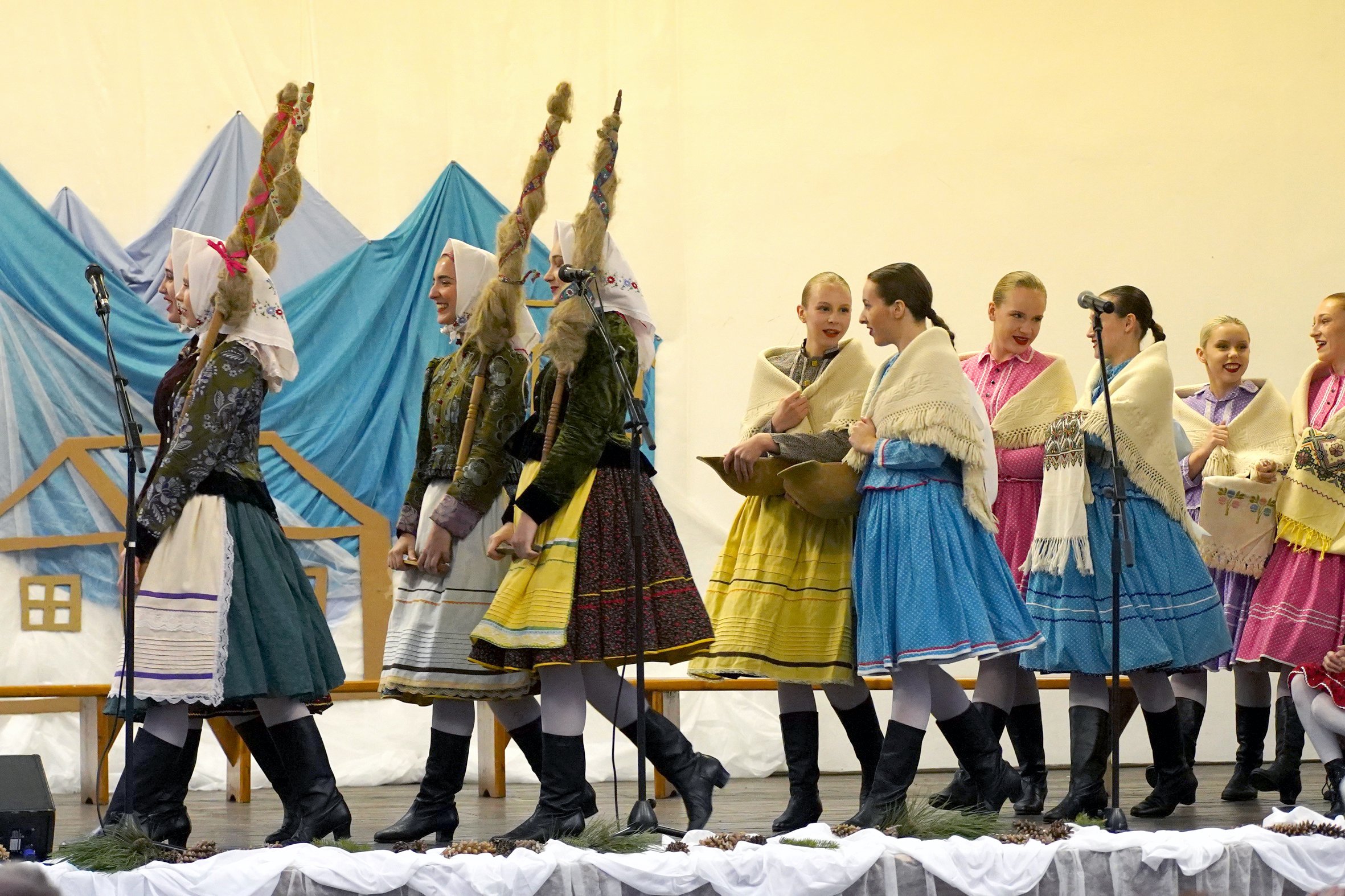 SVETLO TRADÍCIÍ  festival kolied a zvykov