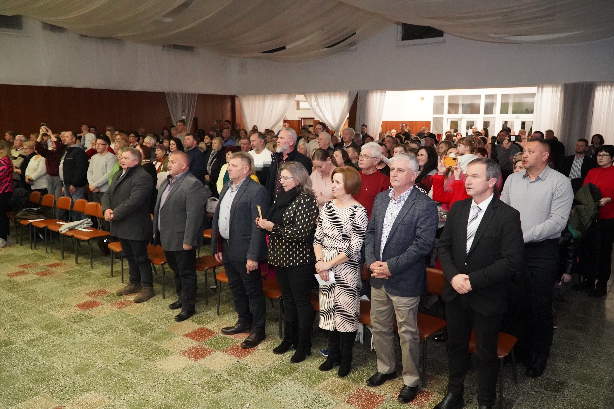 SVETLO TRADÍCIÍ  festival kolied a zvykov