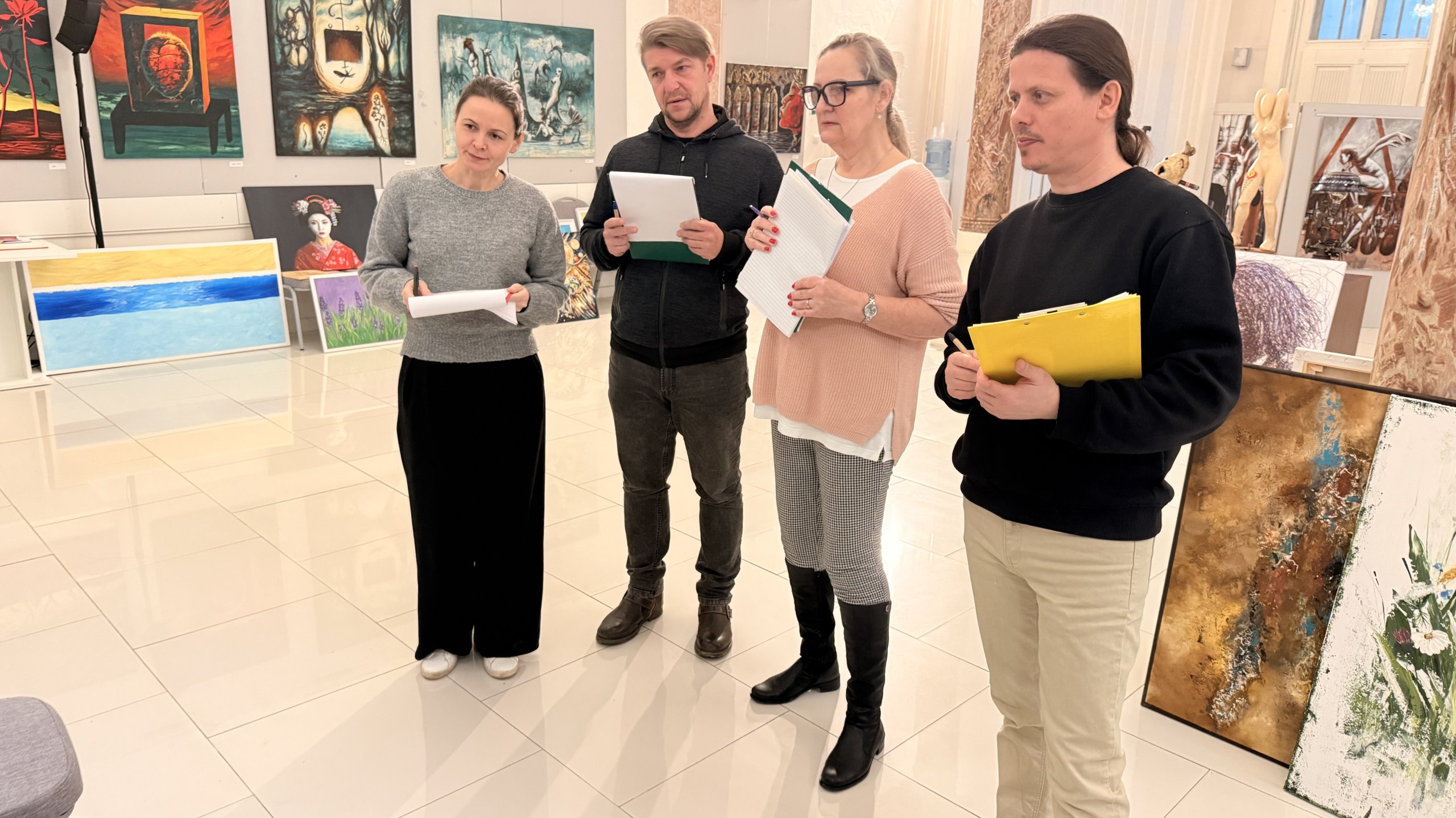 VÝTVARNÉ SPEKTRUM 2026 regionálne kolo Michalovce, Sobrance - vernisáž, vyhodnotenie, rozborový seminár