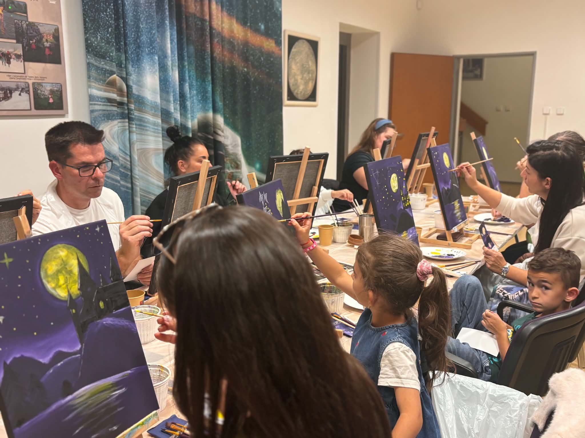 ATELIÉR EXPRESIE   - Vizuálne umenie – workshop pre výtvarníkov