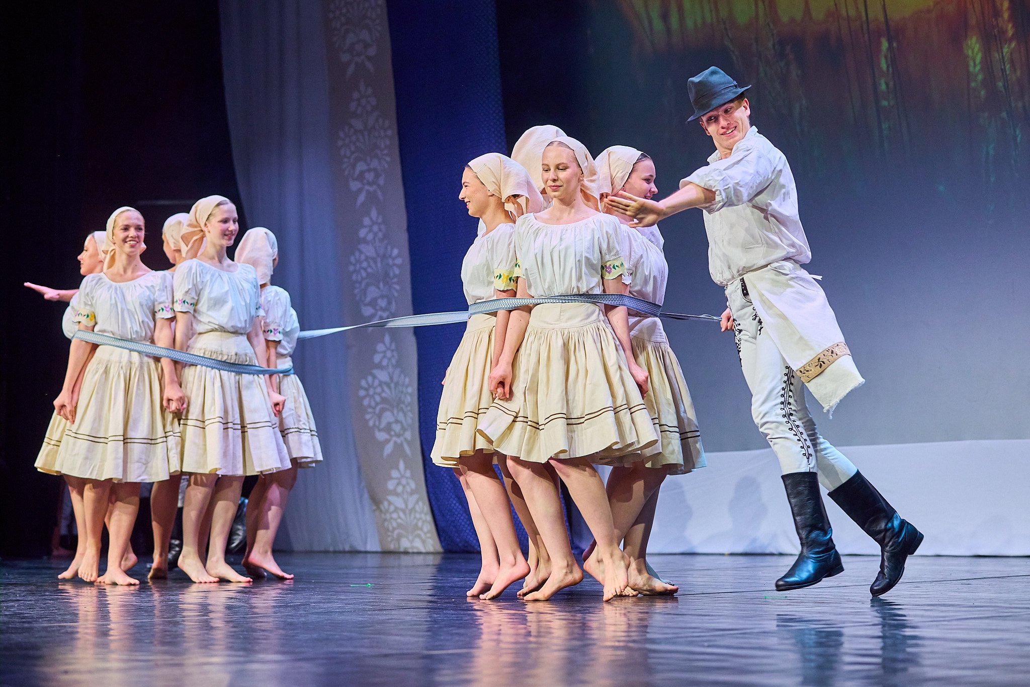 A pri našom jaročku - uvedenie novej choreografie "Z parobka gazda"